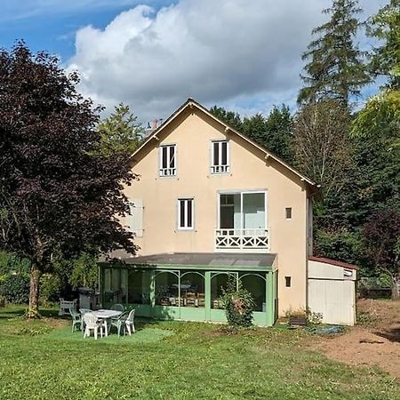 Maison Des Annees 30 - Vic-Sur-Cere - 14 Personnes エクステリア 写真